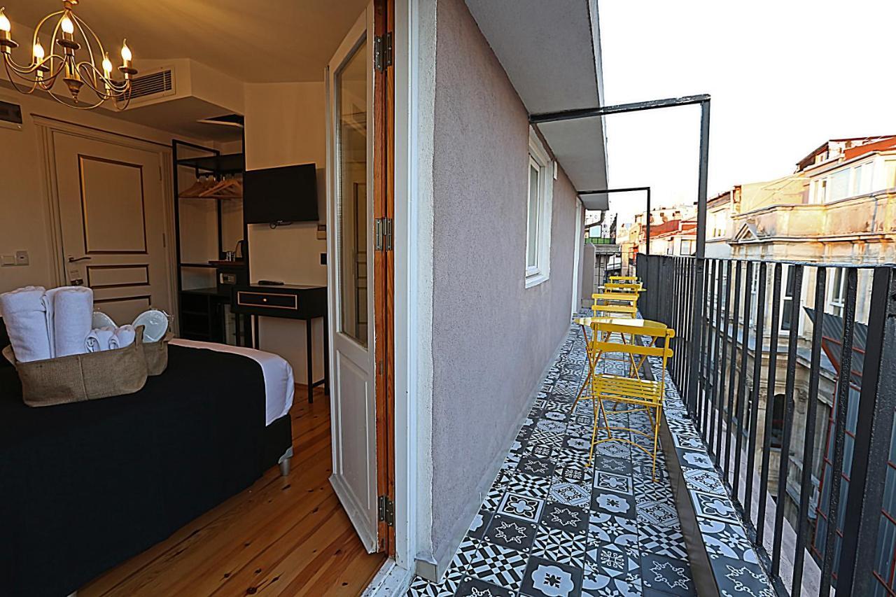 Istanbul Taksim Istiklal Street Kamil Hotel - Historical Istambul Exterior foto